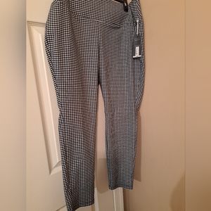 Women's Worthington Skinny pants NWT